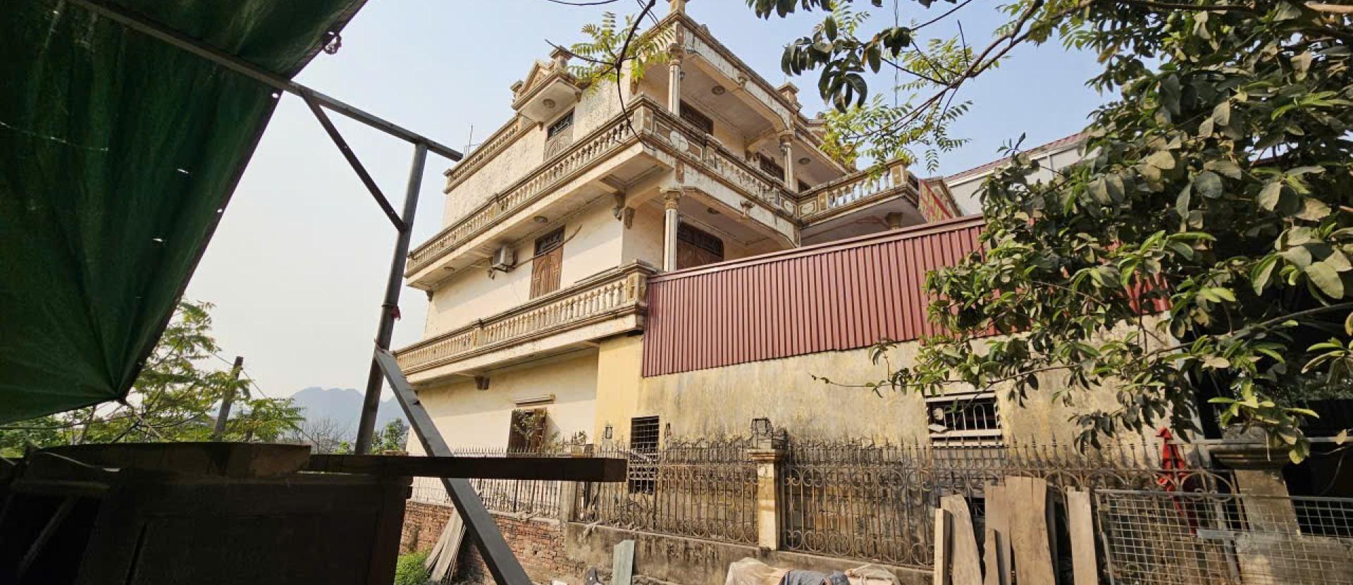 Bán căn hộ giá trị cho Thuê 10 triêu/ tháng: Căn hộ vị trí trục đường chính T3 đi Du lịch Tam Chúc Ba Sao: Nay là Phường Tam Chúc Tỉnh Ninh Bình - cách Du Lịch Tam Chúc 500m  