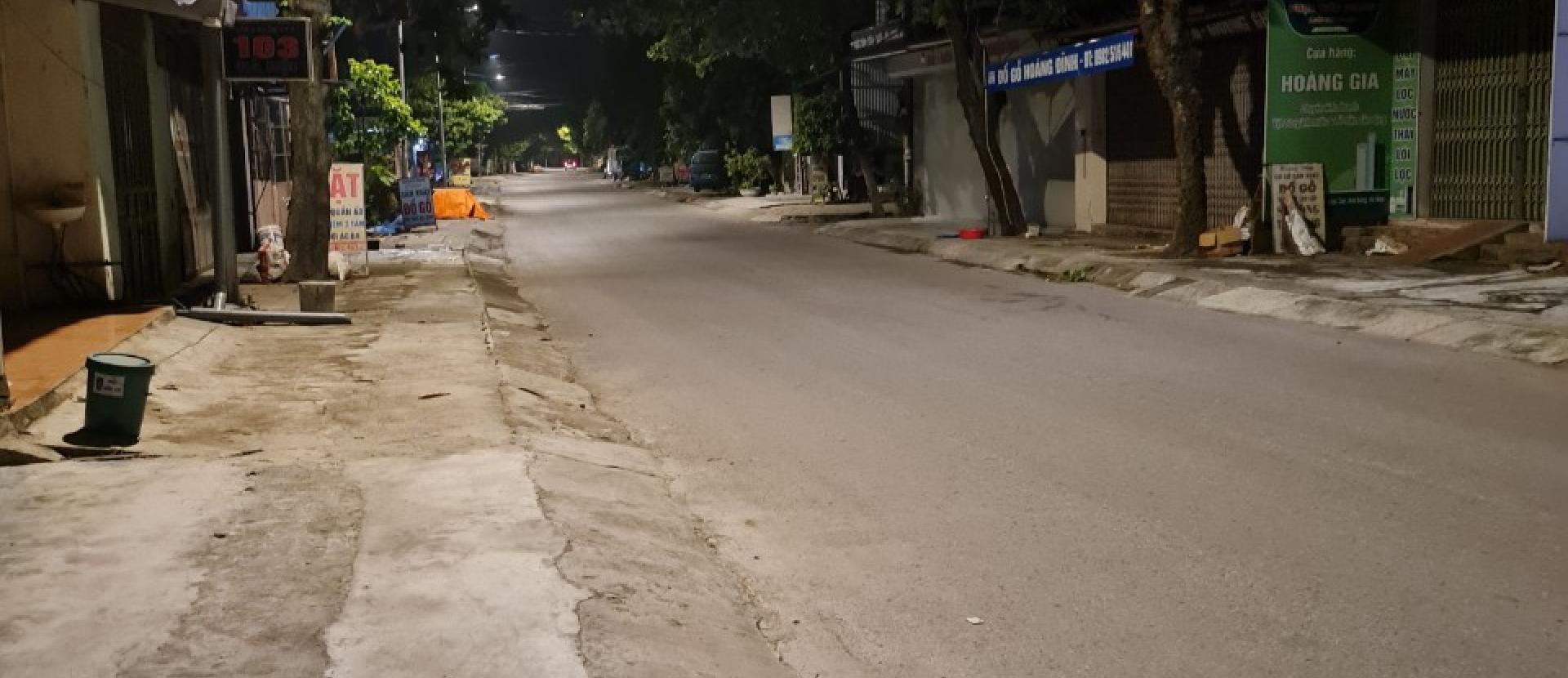 Bán căn nhà 3 tầng tại QL21B Kim Bảng  