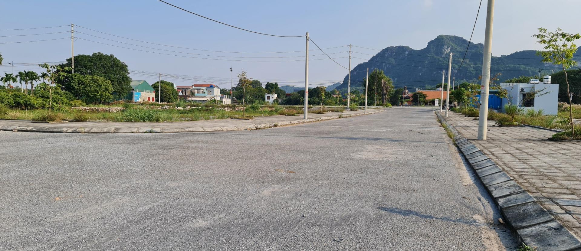 Bán lô góc đẹp tại khu đấu giá Khả Phong  