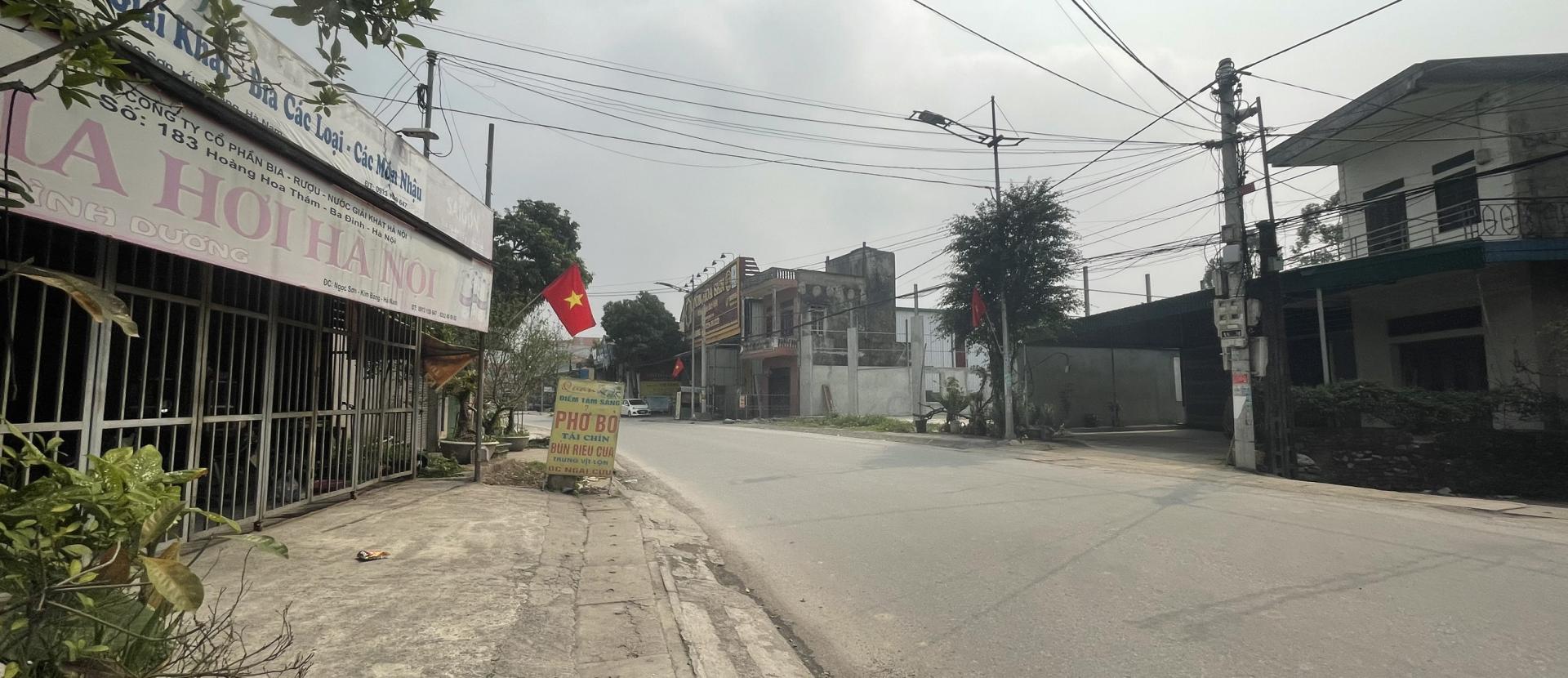 Bán đất mặt đường QL 21B đã có sẵn nhà cấp 4  