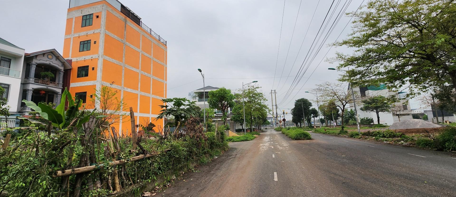 Bán lô góc 2 mặt tiền tại Tổ 1 Lê Hồng Phong TP Phủ lý  