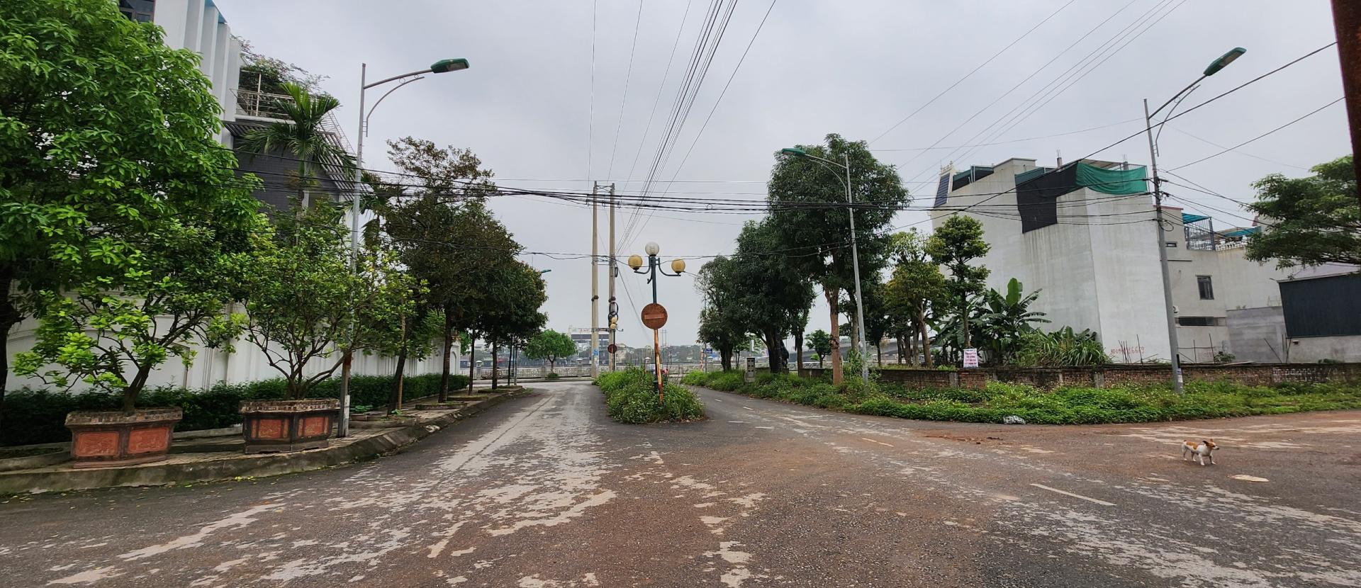 Bán lô góc 2 mặt tiền tại Tổ 1 Lê Hồng Phong TP Phủ lý  