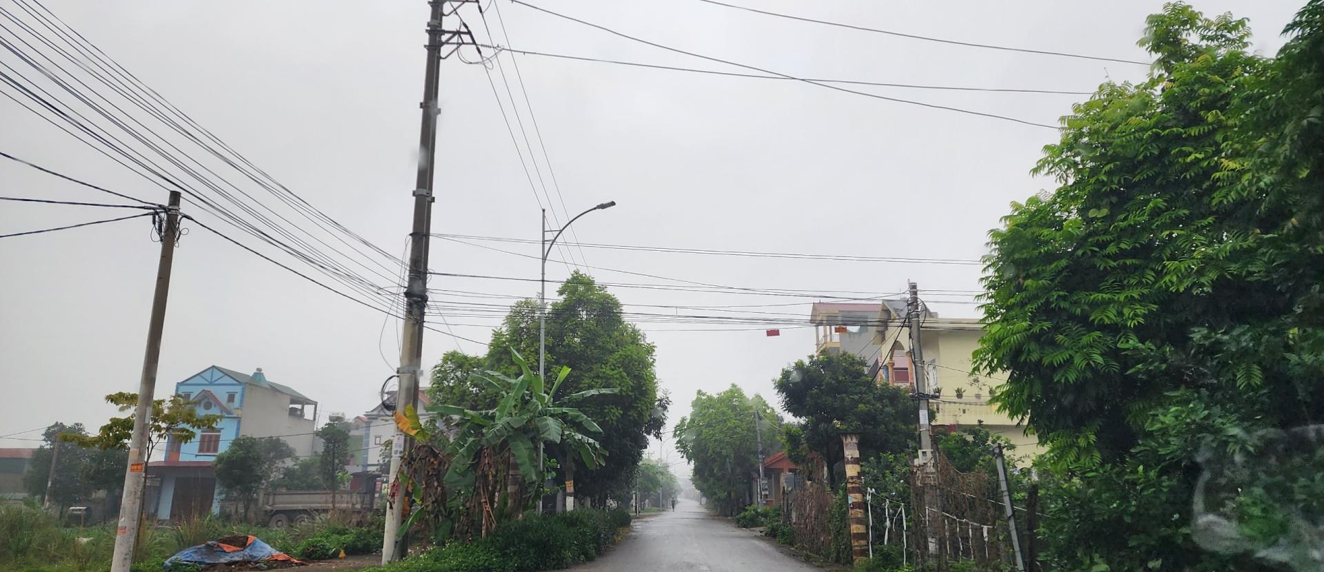 Bán lô đất thổ cư giá rẻ DT 621 full thổ cư  