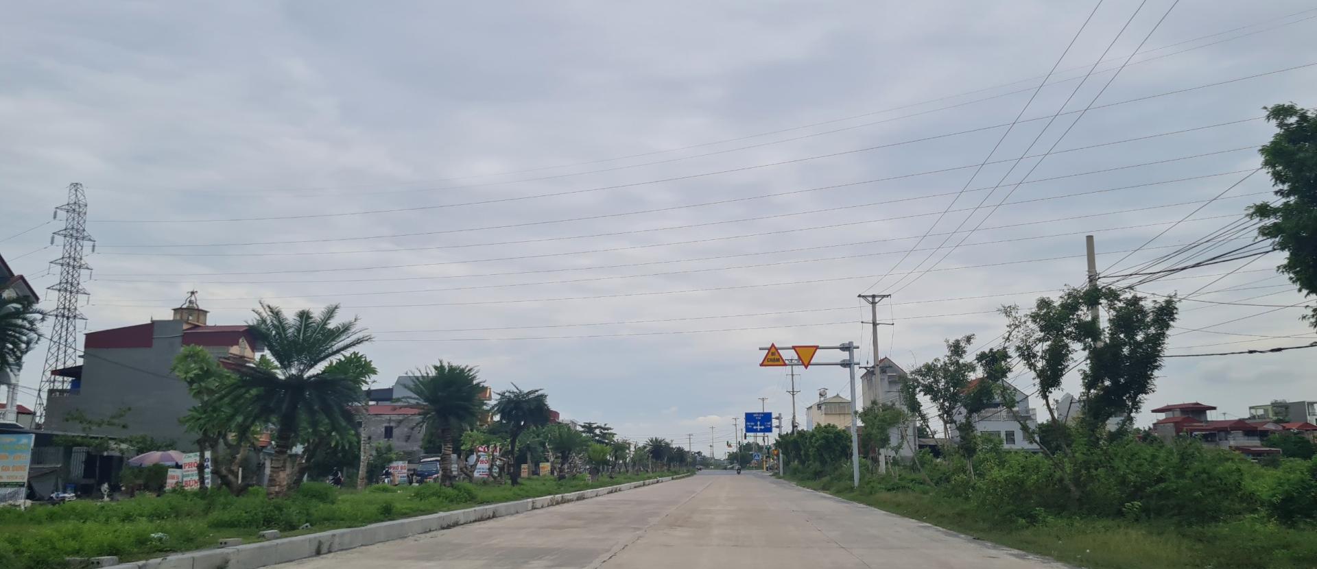 Bán Lô Đất Mặt Đường  T3 Đường đi Du Lịch Tam Chúc Ba Sao   