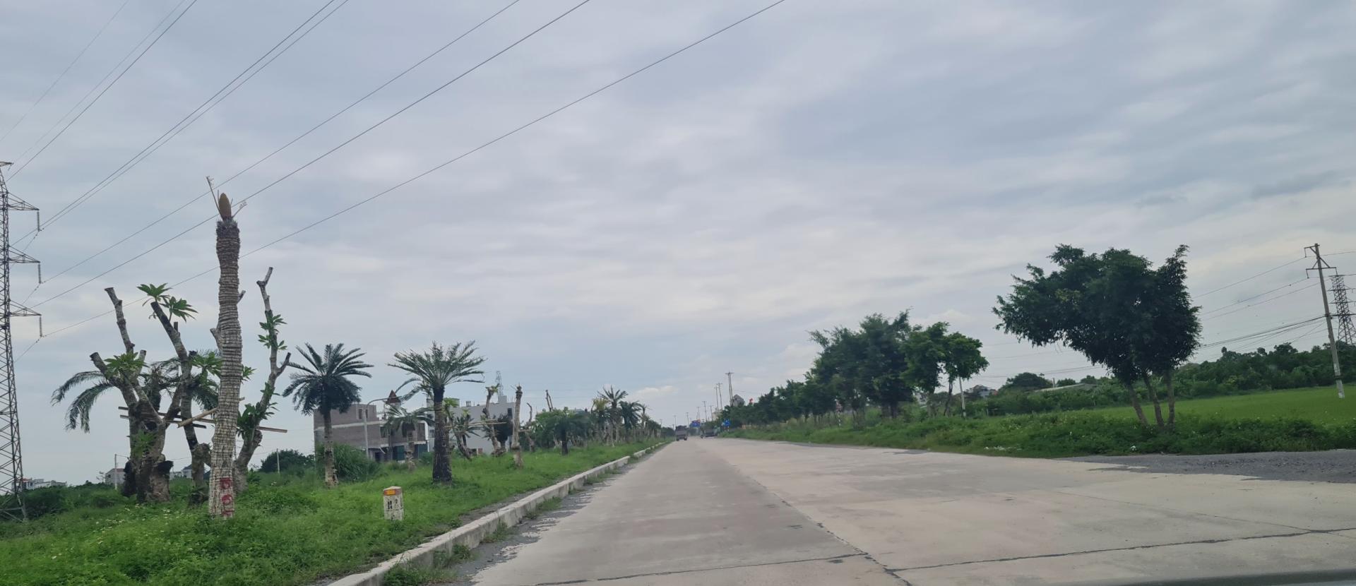 Bán Lô Đất Mặt Đường  T3 Đường đi Du Lịch Tam Chúc Ba Sao   