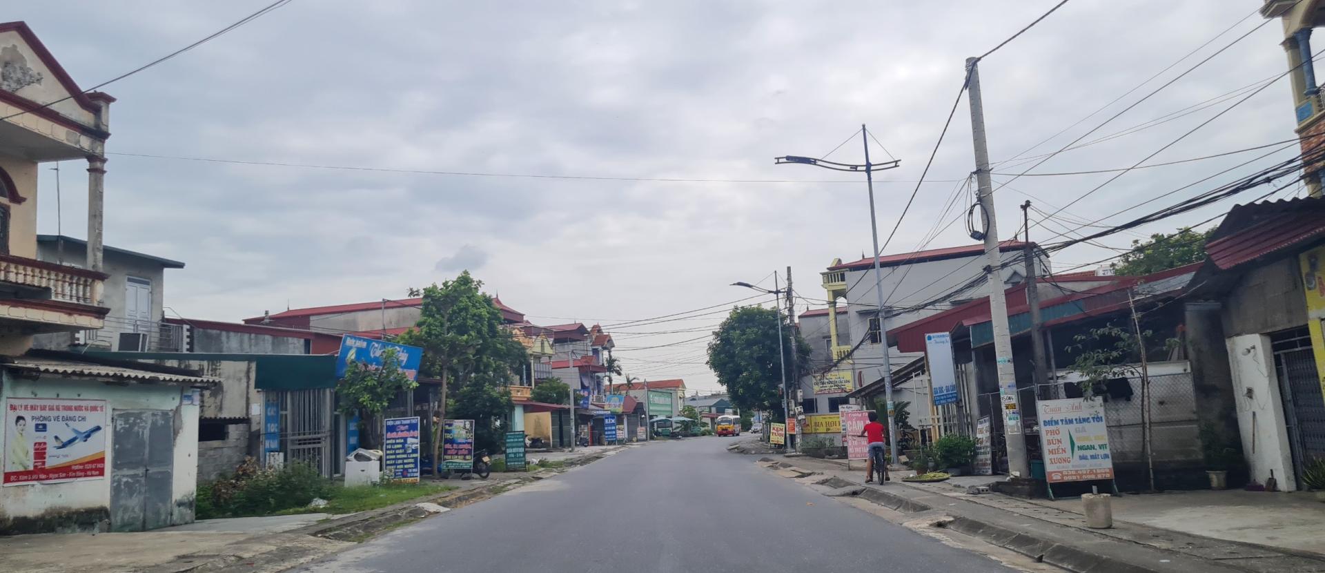 Bán Lô Đất Mặt Đường  T3 Đường đi Du Lịch Tam Chúc Ba Sao   