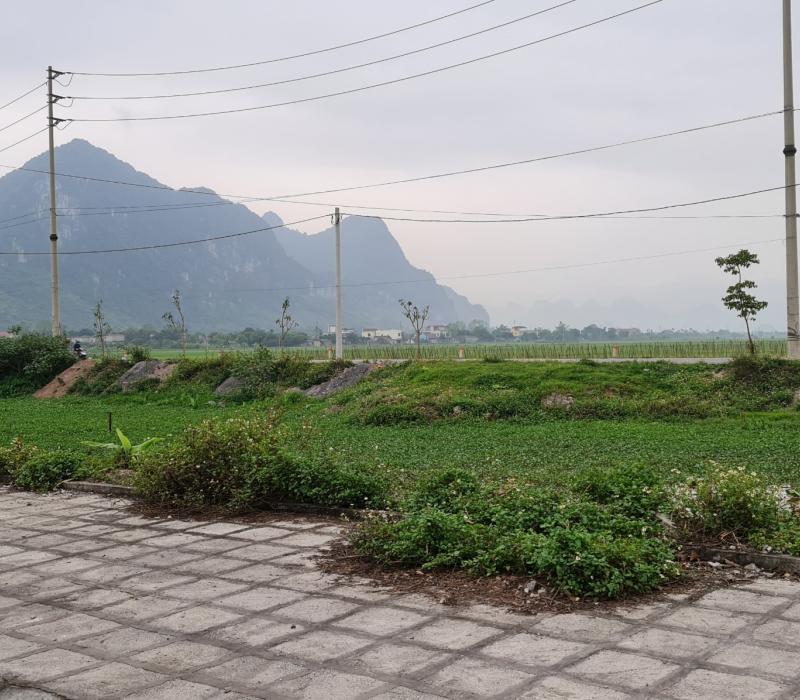 Cần bán nhanh 2 lô đất sau mặt đường đi chùa Hương tại Khả Phong
